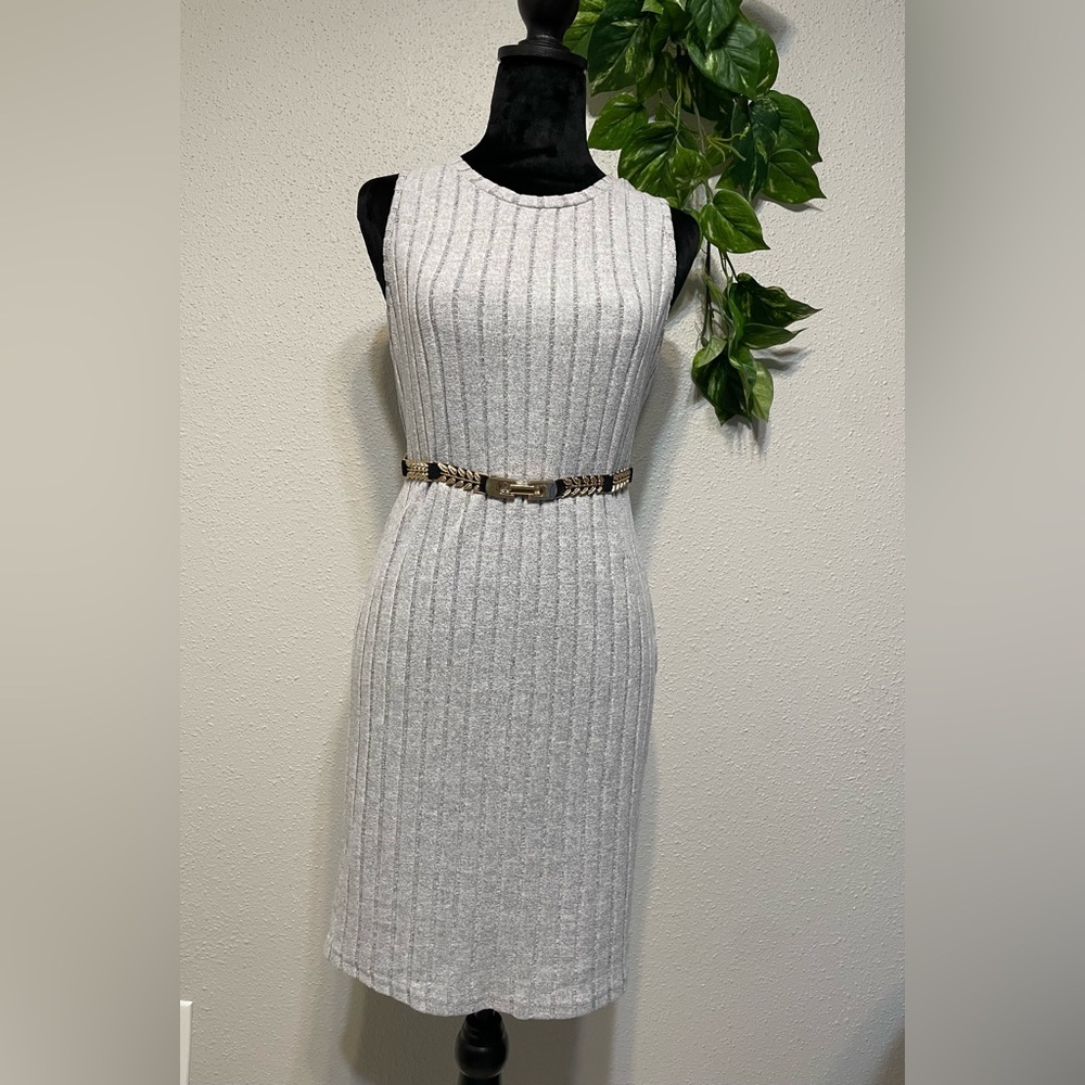 Chic Gray Sleeveless Ribbed Midi Dress Comfortable-Warm and Soft Size M